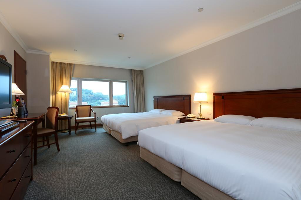 Evergreen Laurel Hotel - Cơ Long Phòng bức ảnh