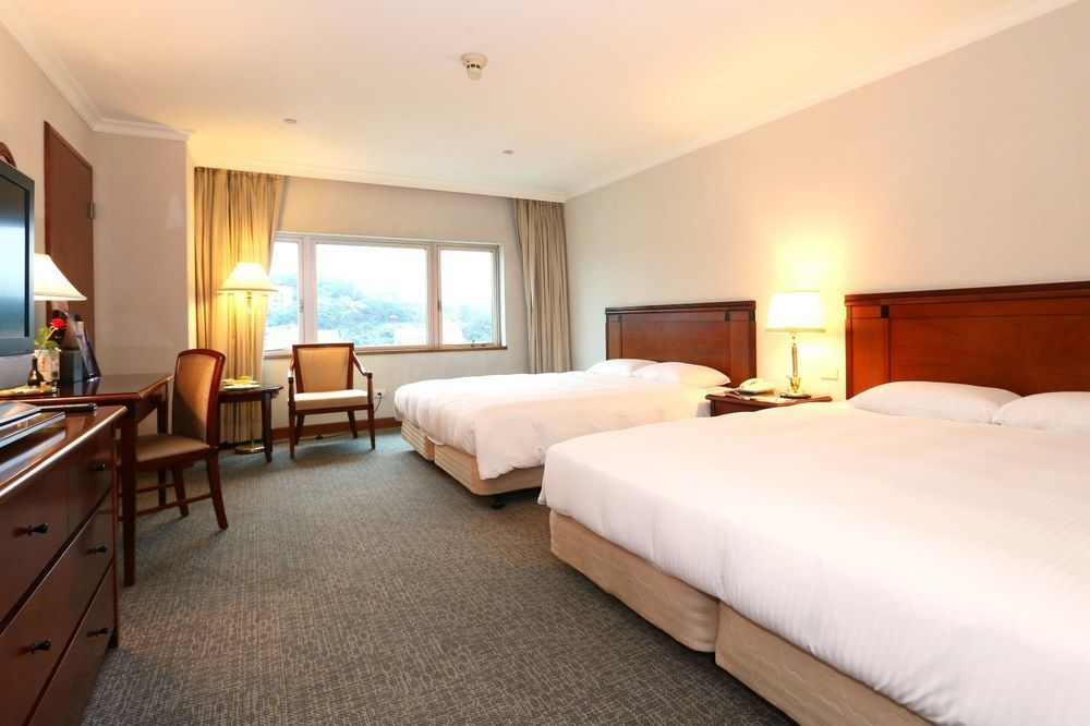 Evergreen Laurel Hotel - Cơ Long Ngoại thất bức ảnh