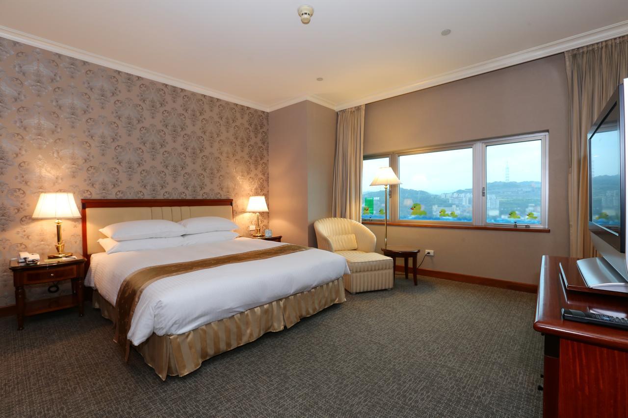 Evergreen Laurel Hotel - Cơ Long Ngoại thất bức ảnh